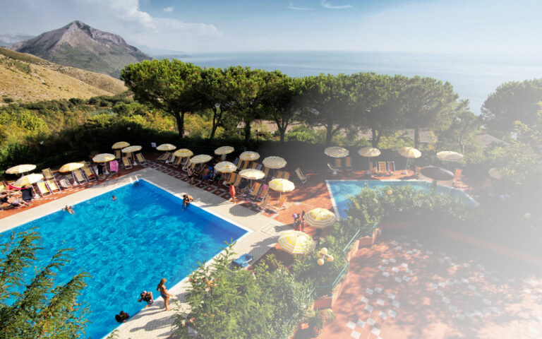 Le piscine del Residence viste dall’alto